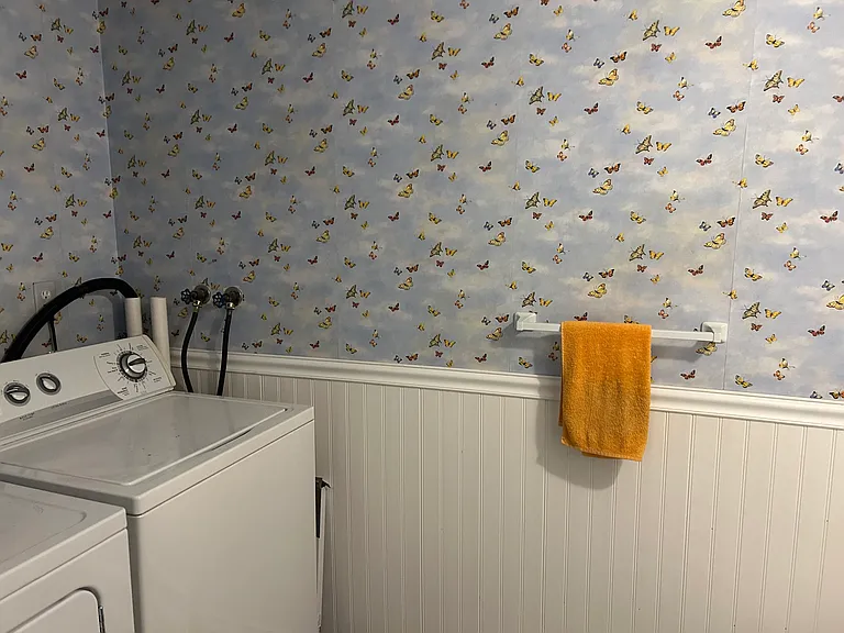 224 Deepwood Dr — Photo 13