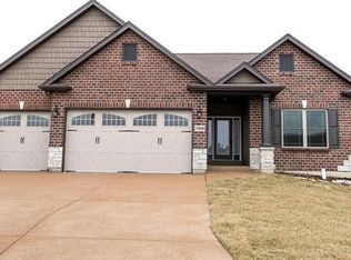 1306 Riesling Ln, Pevely, MO 63070