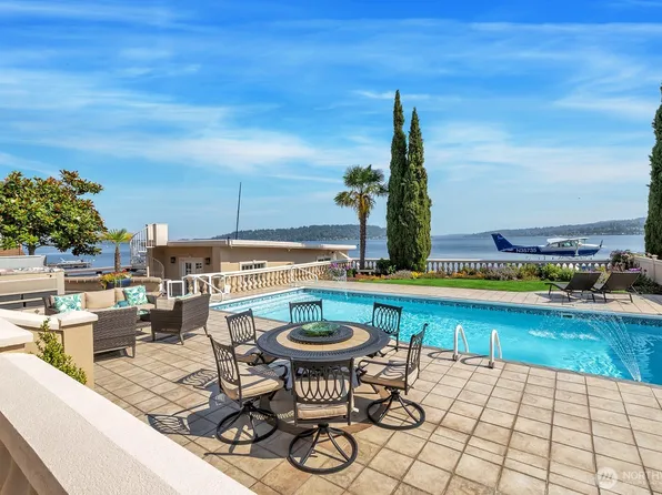 10936 Rainier Avenue S, Seattle, WA 98178