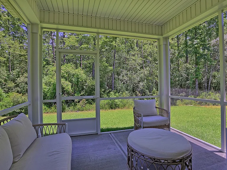 130 Kingswood Cir — Photo 34