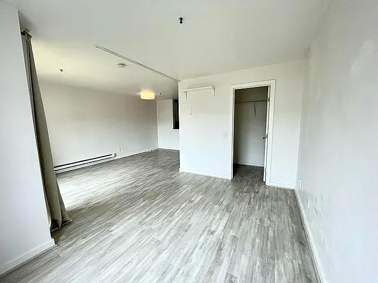 6400 Christie Ave — Photo 8