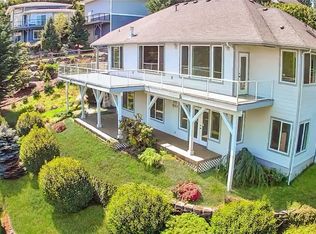 23012 165th Ave E, Graham, WA 98338