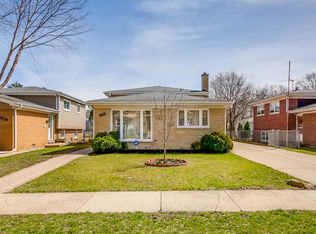 1719 Orchard St, Des Plaines, IL 60018