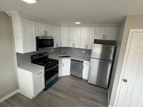760 Main St Unit F, Antioch, IL 60002