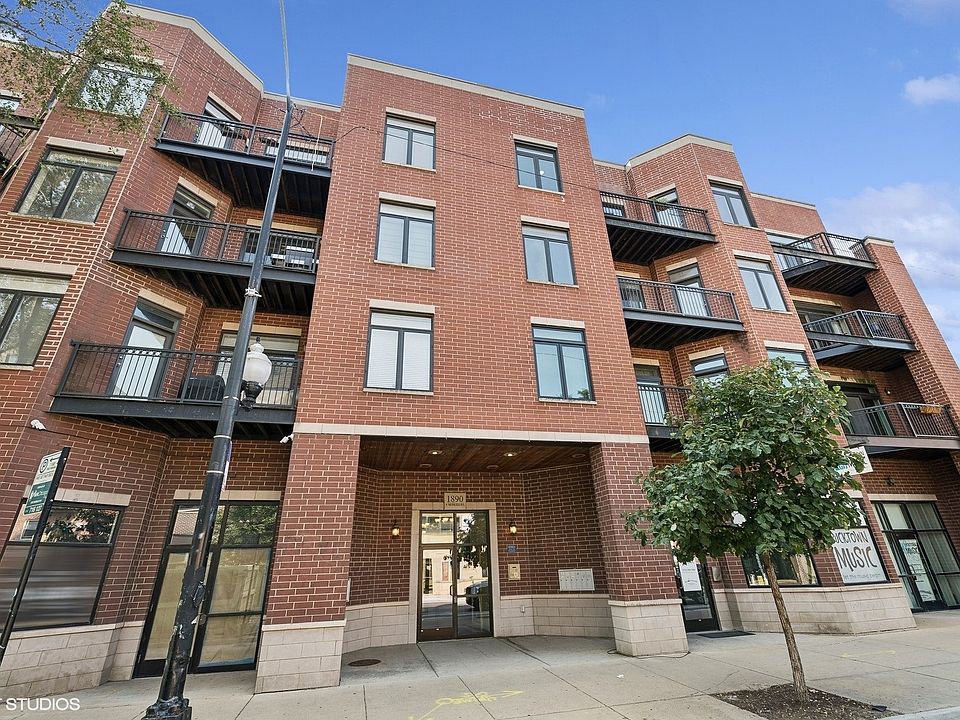 1st image of 1890 N Milwaukee Ave APT 3C