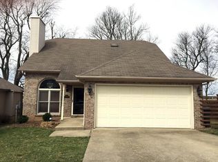 2980 Masters View Rd, Lexington, KY 40511