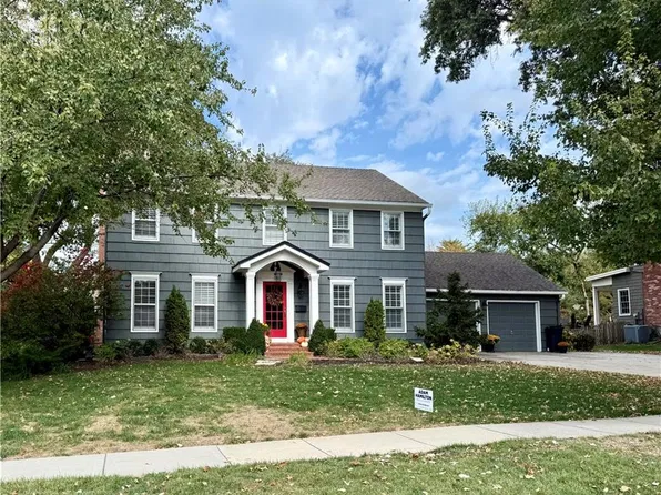 4304 W 91st St, Prairie Village, KS 66207