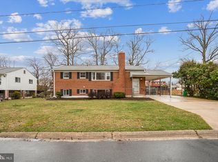 7013 96th Pl, Lanham, MD 20706