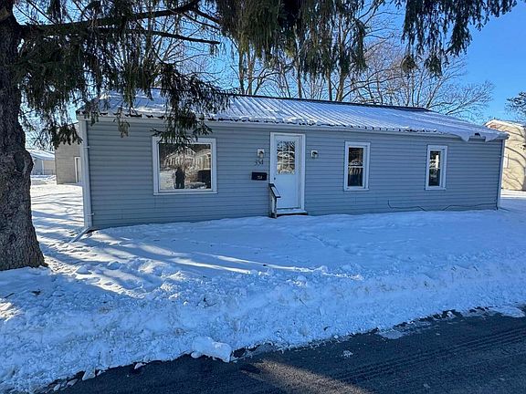 2nd image of 354 S Barron St