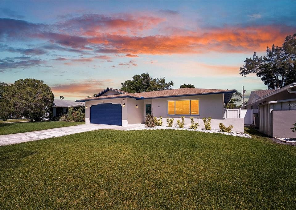 1st image of 5631 VENETIAN BOULEVARD NE