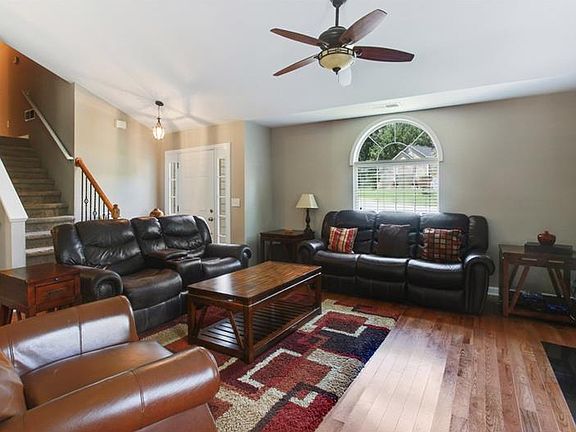 4th image of 2908 Galt Pl