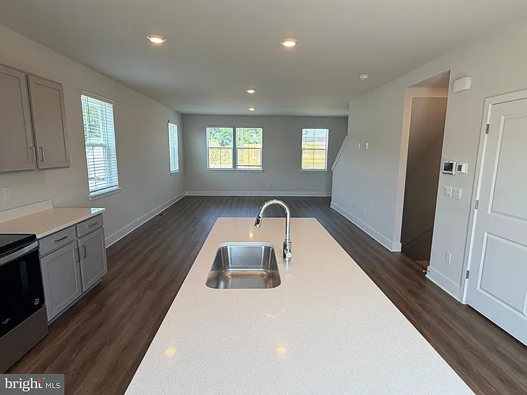 170 Sioux Loop — Photo 8