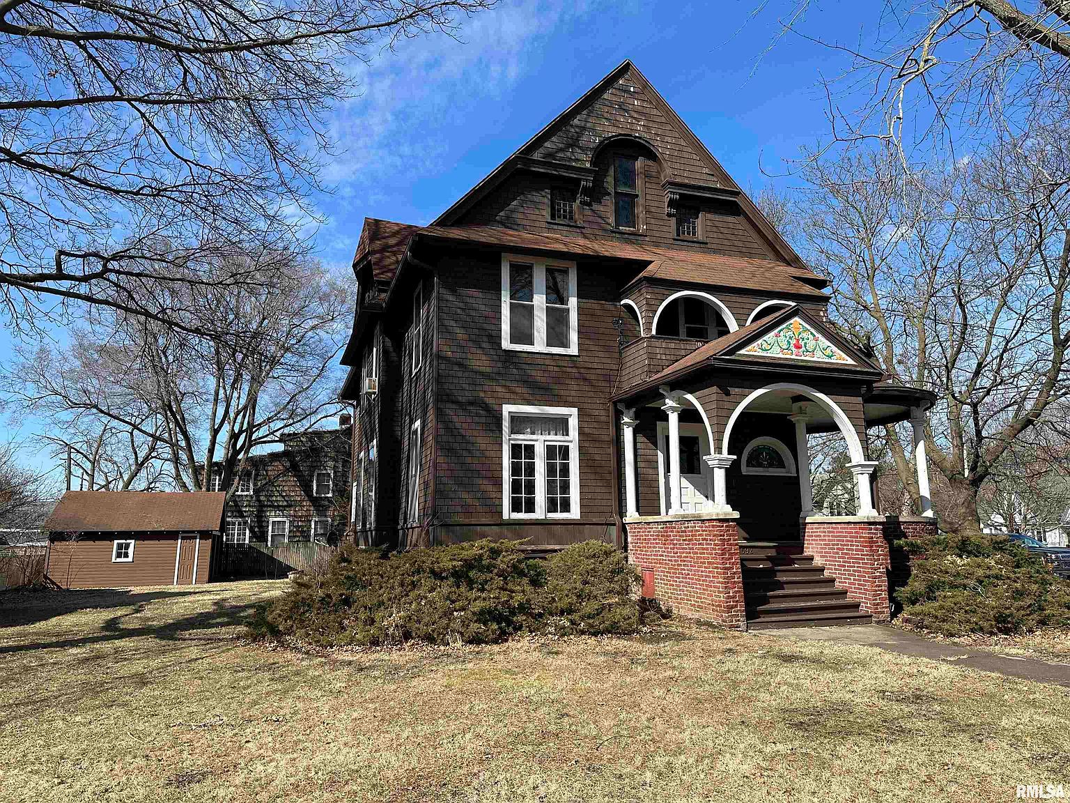 592 N Chambers St, Galesburg, IL 61401 Zillow