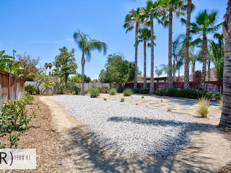 14794 Goldenrain Dr — Photo 49