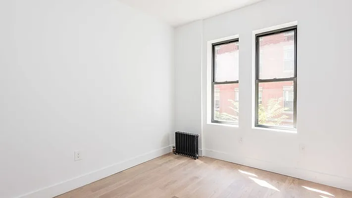 Rented by Nooklyn NYC LLC | media 16