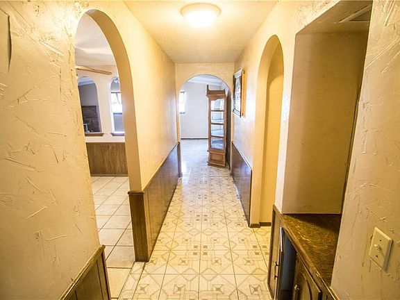 4th image of 13 SW 65th St