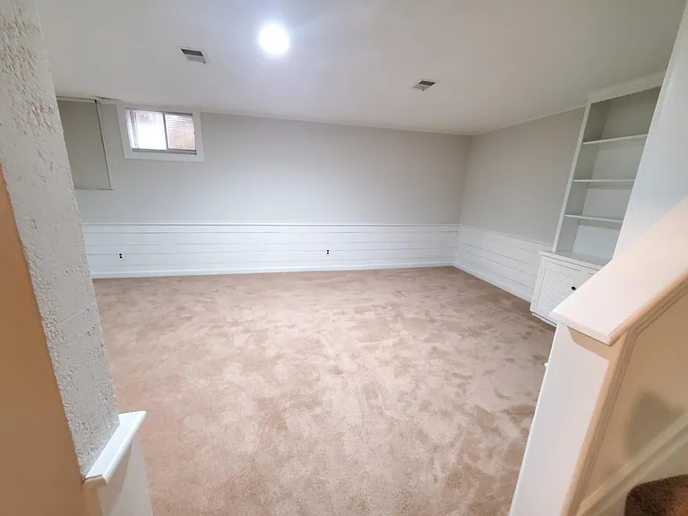 15582 Northgate Dr — Photo 42