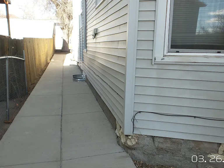 913 2nd Ave N #C — Photo 10
