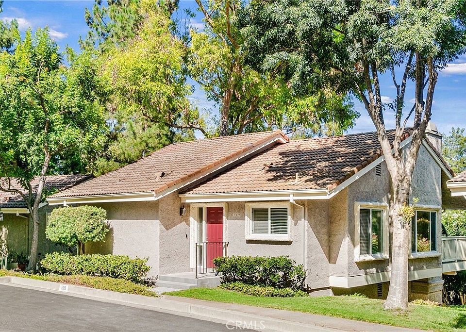 1st image of 109 Conifer Cir