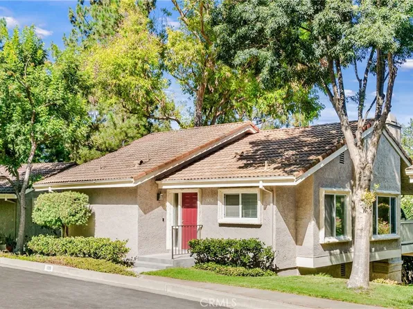 109 Conifer Cir, Oak Park, CA 91377