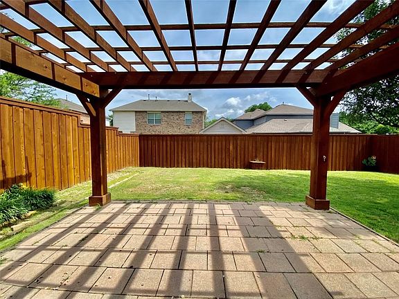 2nd image of 1313 Cedar Branch Dr