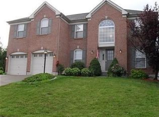6368 Hedgerow Dr, West Chester, OH