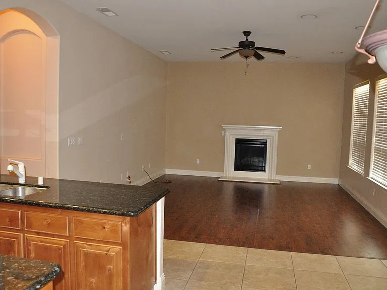 5606 Peach Tree Dr — Photo 4