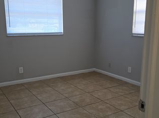 681 Silver Beach Rd, Riviera Beach, FL 33403
