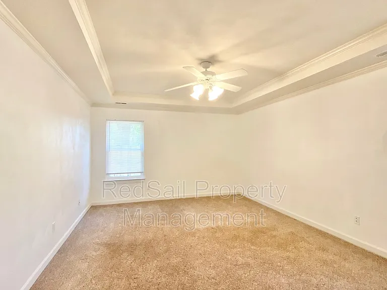 500 Windward Dr — Photo 13