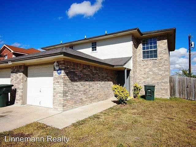 1st image of 3709 Woodrow Dr #B