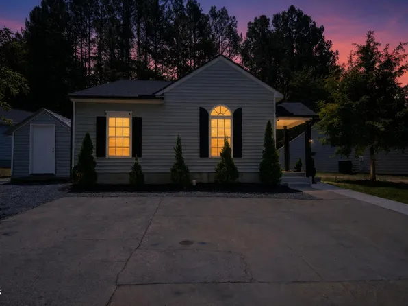 1121 Kendall Dr, Durham, NC 27703
