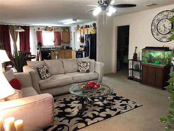3rd image of 1329 Pigeon Ct