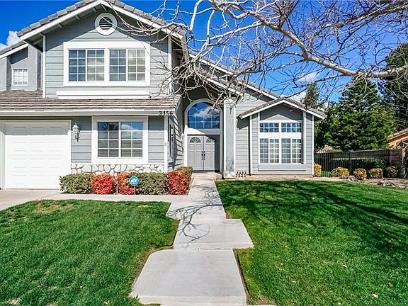 3rd image of 3156 W Rosemary Ln