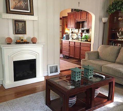 5th image of 3267 Roseview Dr