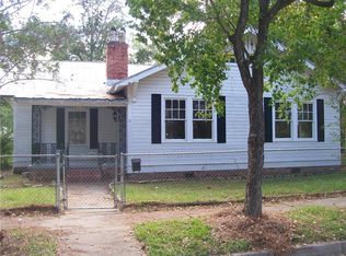 214 3rd St, Chickasaw, AL 36611