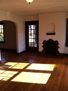 2nd image of 800 Grant St