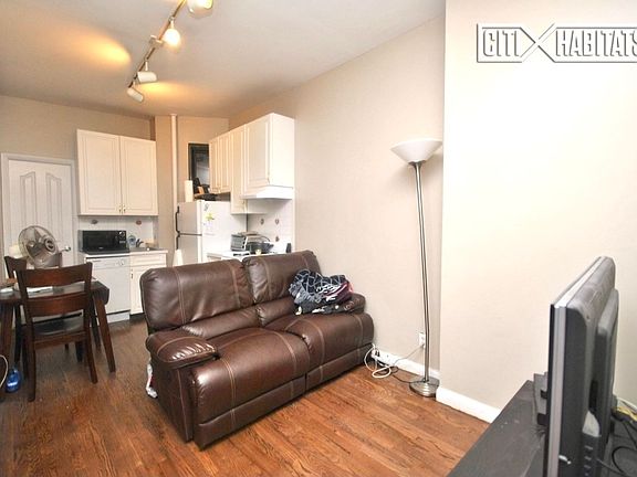 4th image of 507 E 81st St #13A