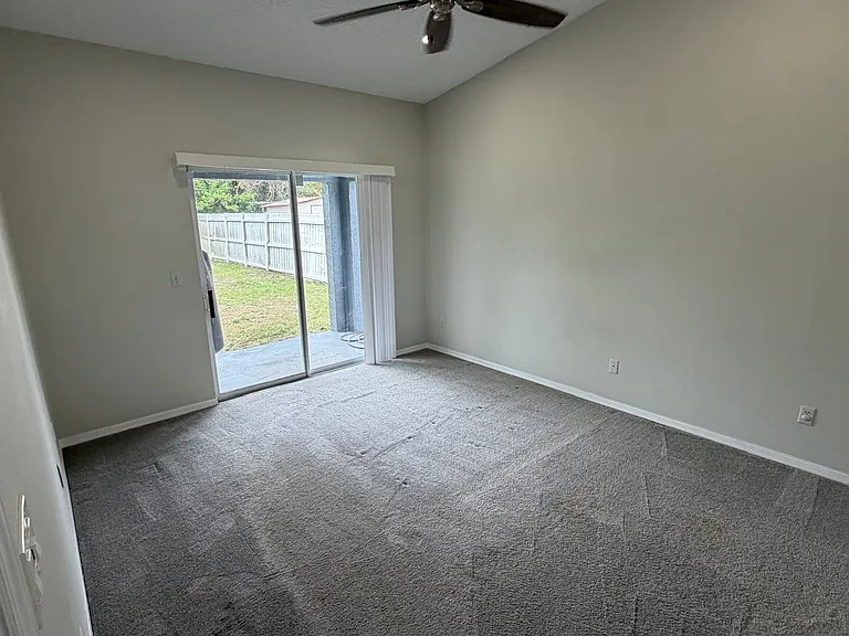 10132 Cypress Glen Pl — Photo 4