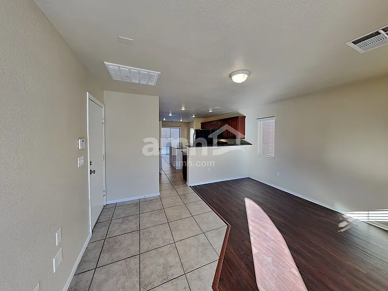 10819 Hawthorne Berry St — Photo 8