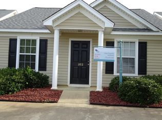 102 Merowey Ct, Chapin, SC 29036