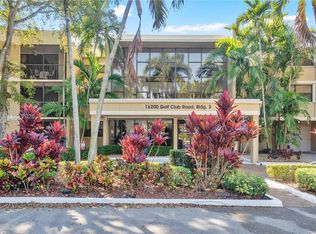 16200 Golf Club Rd APT 102, Weston, FL 33326