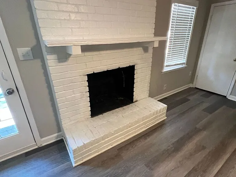 2567 Kings Way — Photo 9