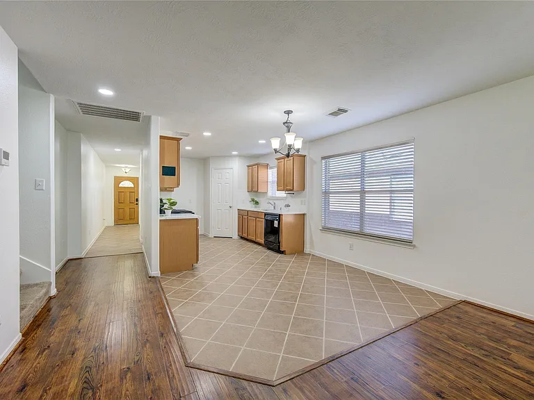 24626 Cornell Park Ln — Photo 15