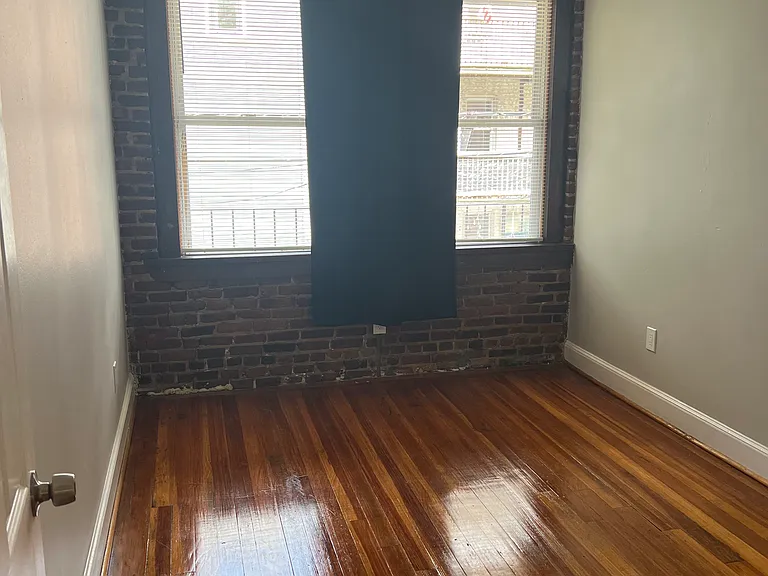 182 Cottage St #202 — Photo 7