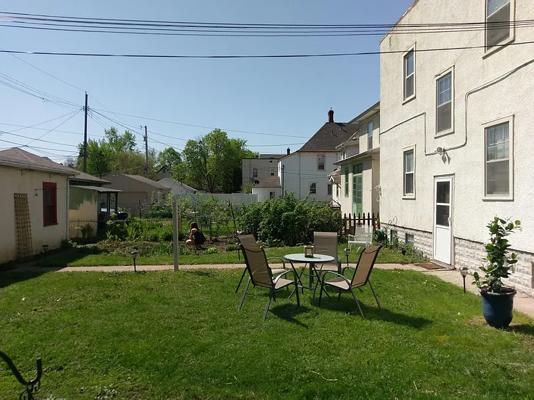 3215 Chicago Ave — Photo 5