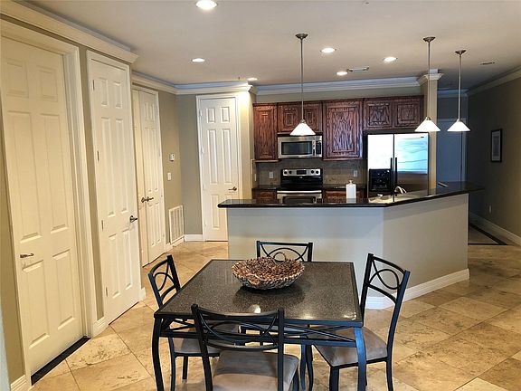 5th image of 7039 Kingston Cove Ln APT 207