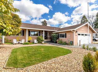12318 Lakeshore N, Auburn, CA 95602