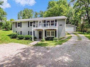4445 Angels Pass, Pinckney, MI 48169