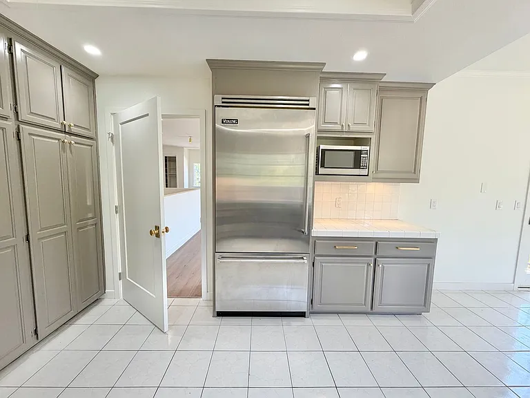 1515 Indiana Ave — Photo 12