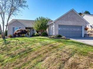 8306 Encounter Trl, Powell, TN 37849